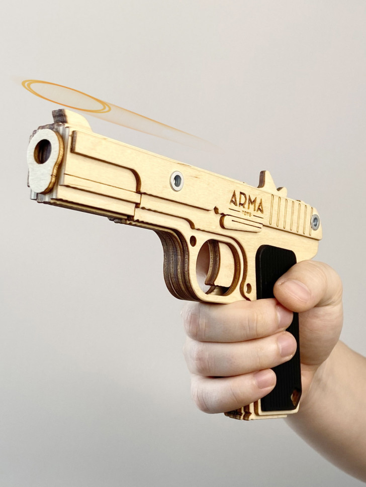   Деревянный пистолет ТТ (Тульский Токарева), игрушка-резинкострел от ARMA.TOYS в натуральную величину с надписью "С днем рождения"